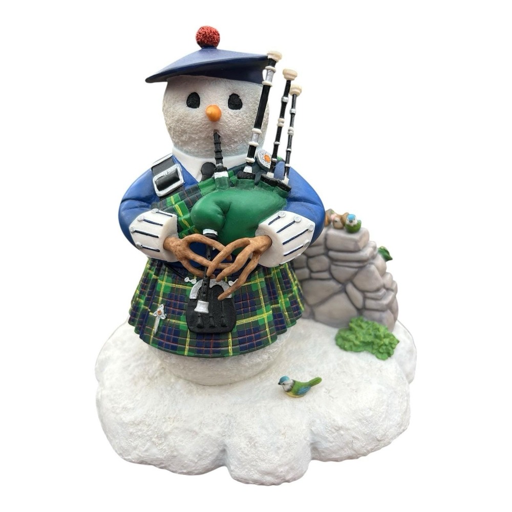 Lenox Piper In the Snow Lynn Bywaters Snowman Playing Bagpipes 774368A‎